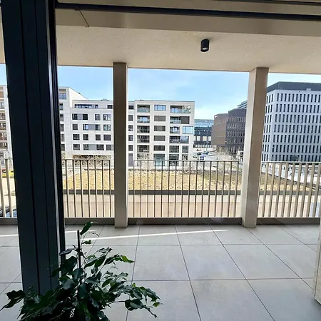 Urban Nest - Cloche D'or 아파트