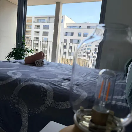 Urban Nest - Cloche D'or Апартаменты