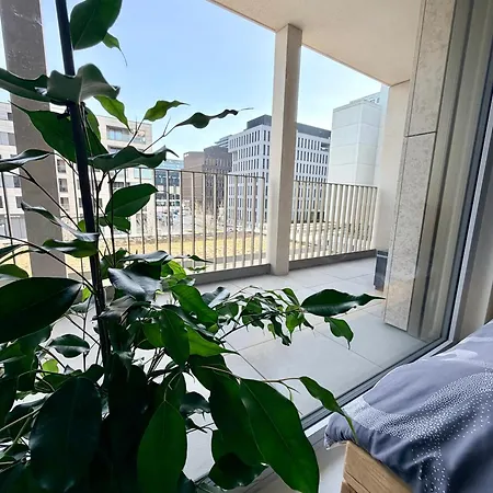 Urban Nest - Cloche D'or * Lussemburgo
